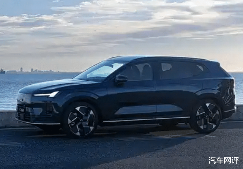 全新沃尔沃 XC70 将于 8 月开启预售！定位中型 SUV