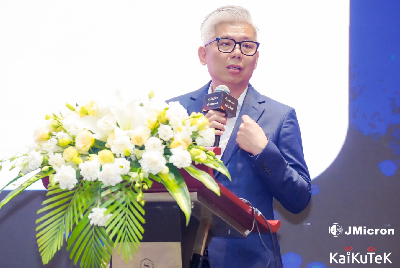 智微联手开酷科技 发布AI 时代存储与毫米波感测技术新品